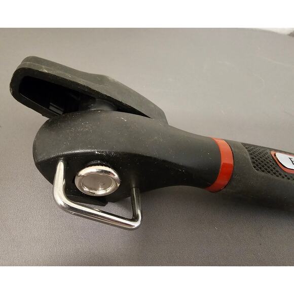 Farberware Smooth Edge Manual Can Opener - Black and Red Grips - 7” - Picture 2 of 7